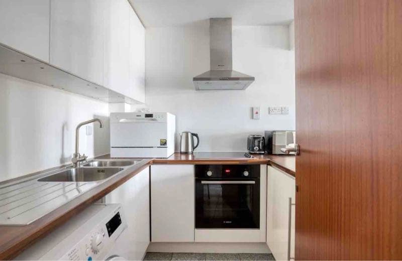 Studio to rent City Of London, London E1 - Photo 5