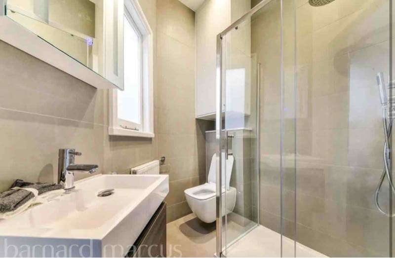2 bed flat to rent Addison Bridge Place, London W14 - Photo 3