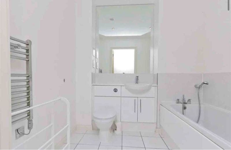 2 bed flat to rent - Photo 5