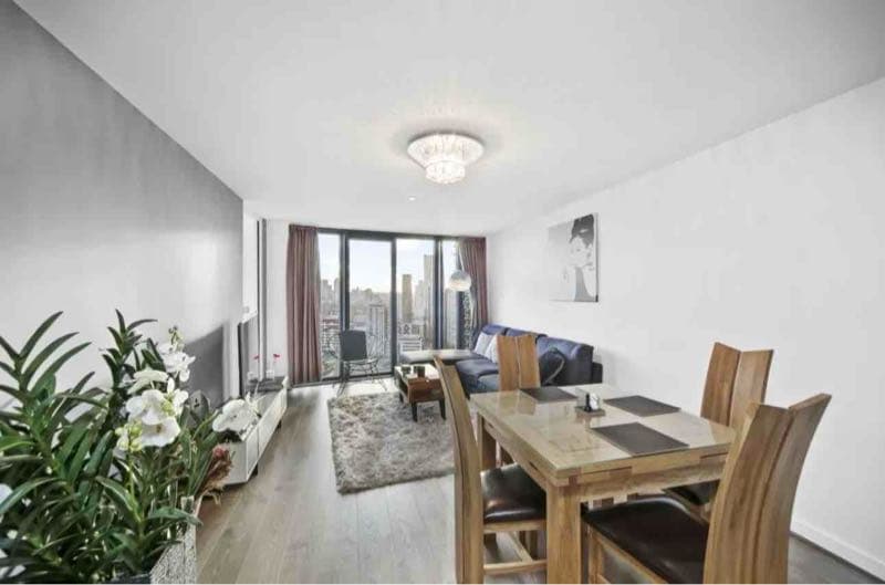 2 bed flat to rent Station Street, London E15 - Photo 4