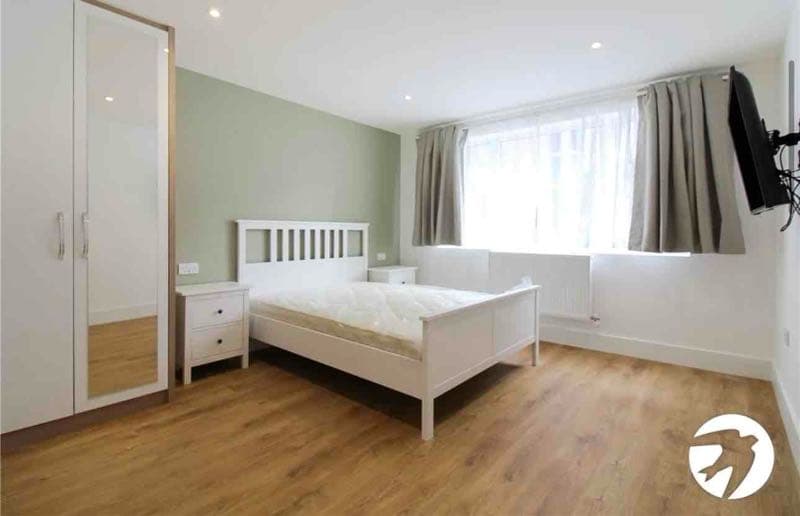 2 bed flat to rent Paxton Place, London SE27 - Photo 5