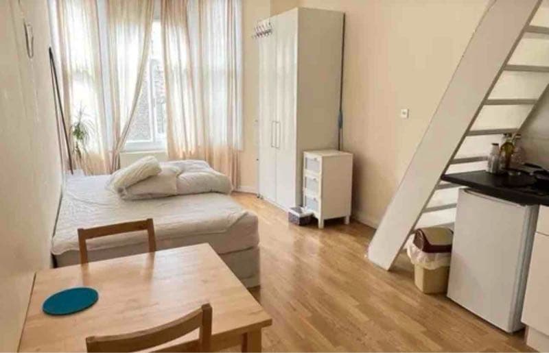 Studio to rent Sinclair Road, Kensington Olympia W14
