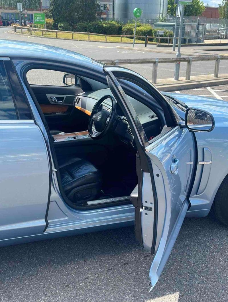 JAGUAR XF PETROL 2010 (ULEZ FREE) - Photo 4