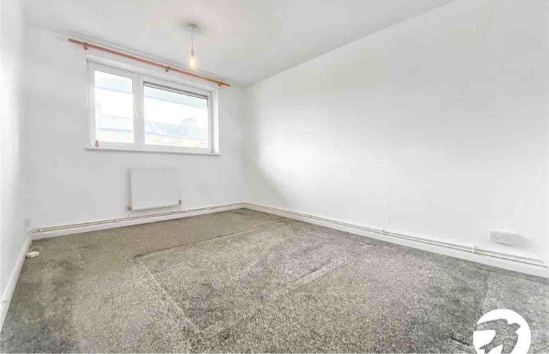 2 bed flat to rent Endwell Road, Brockley, London SE4 - Photo 2