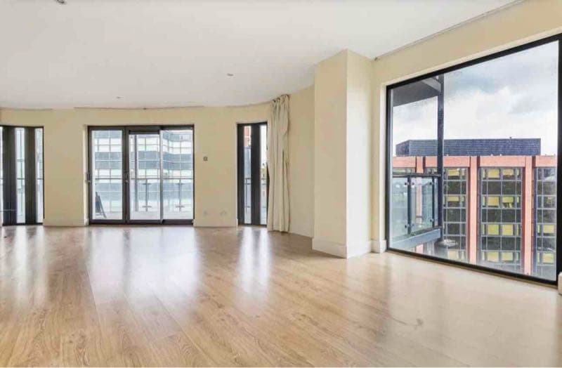 2 bed flat to rent Sydenham Road, Croydon CR0