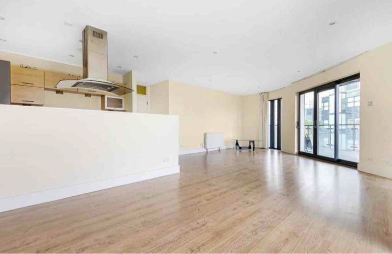 2 bed flat to rent Sydenham Road, Croydon CR0 - Photo 2