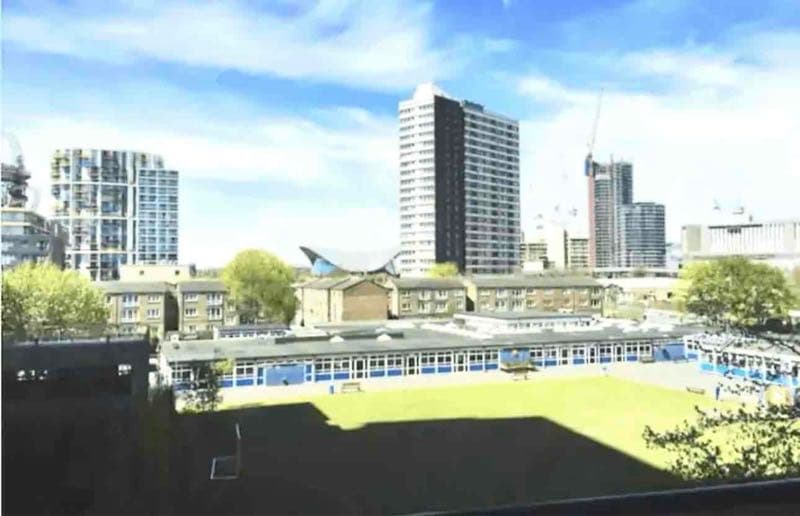 2 bed flat to rent - Photo 2