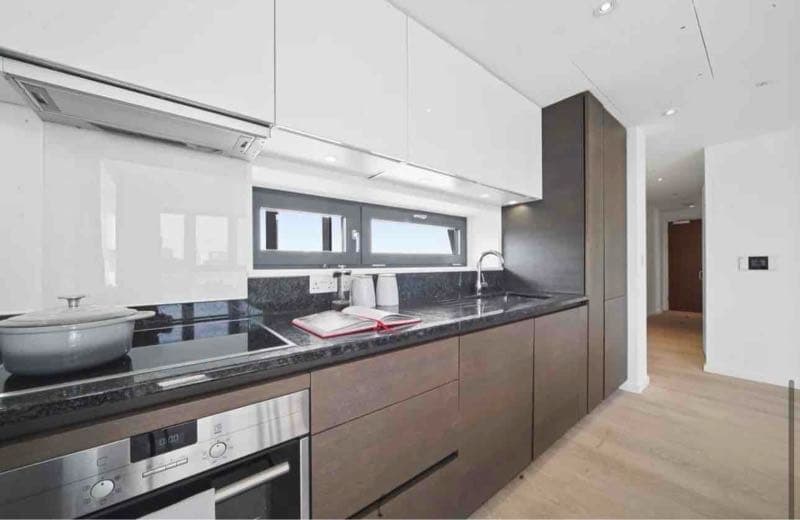  2 bed flat to rent - Photo 2