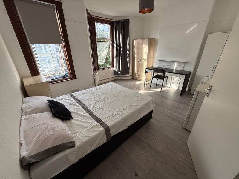 Quarto Master para alugar em Leyton